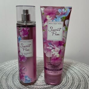 BBW Sweet Pea Body Cream and Fragrance Mist set of 2 NWT